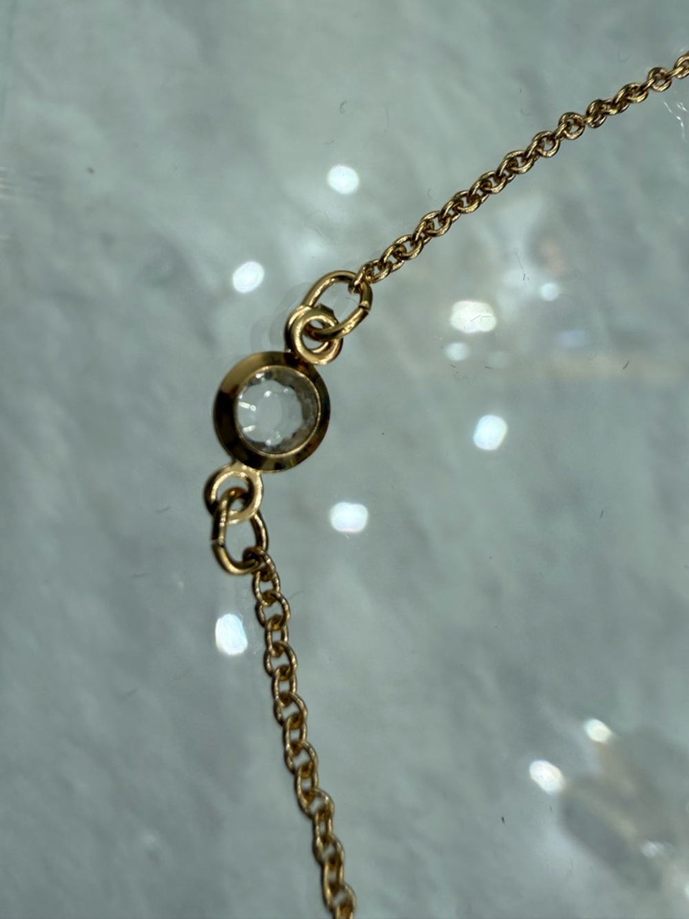 Avon “Golden Classics” 3-piece anklet set (gold tone) NIB - Picture 4 of 11